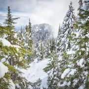 Bing Peak by Crosby Mountain and Palmer Mountain / 賓峯