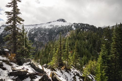 Read more about the article Caroline Peak by Preacher Mountain via Upper Wildcat Lake / 卡羅琳峯